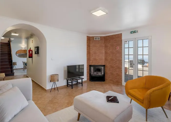 Ourmadeira - Casa Florencas * Calheta (Madeira)